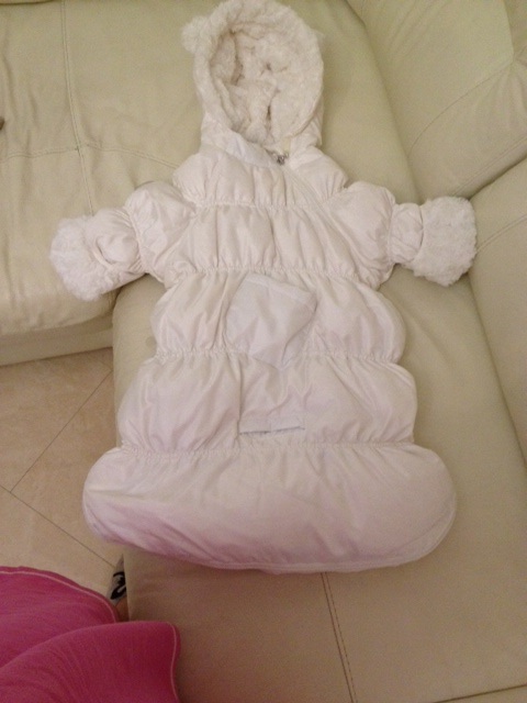 Продам комбинезон Nels, пуховый, комбинезон-конверт