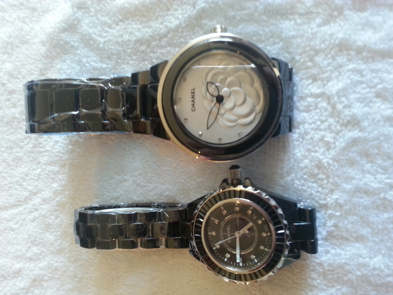 Часы от ведущих марок BULGARI,CHOPARD,CHANEL,LOUIS YUITON.