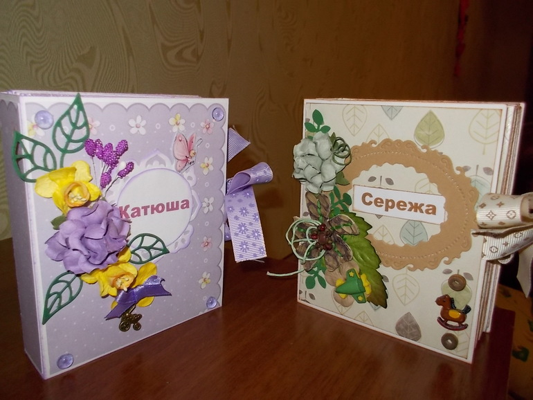 Коробочки для хранения бирочек из роддома!