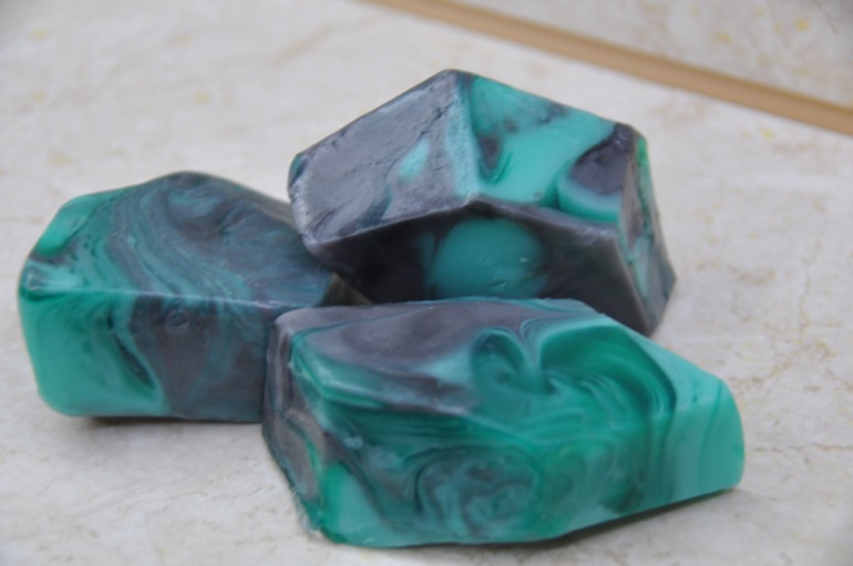 мыльные камушки