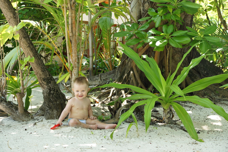 Про Мальдивы с двумя маленькими детьми