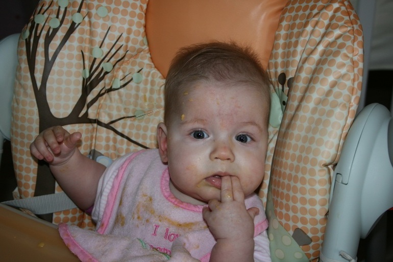 Всем привет! Вот и мы, наконец-то! Мария, Анастасия и мать их - Ксения)))