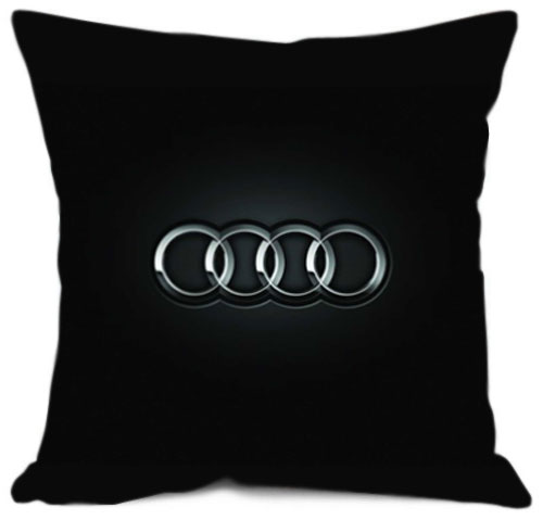 Продаю Новогодние шторы и декоративные подушки