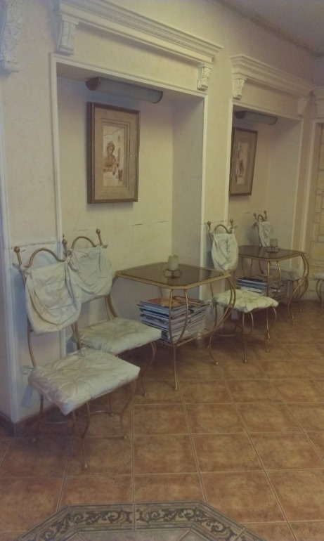 Вакансии для косметога и мастера по маникюру!