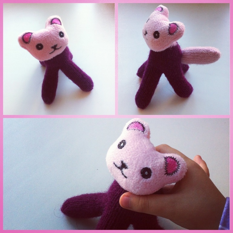 Котенок из перчатки