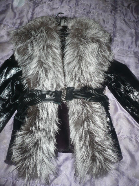 Шикарная кожаная (угорь) курка утепленная 46-48р 27000