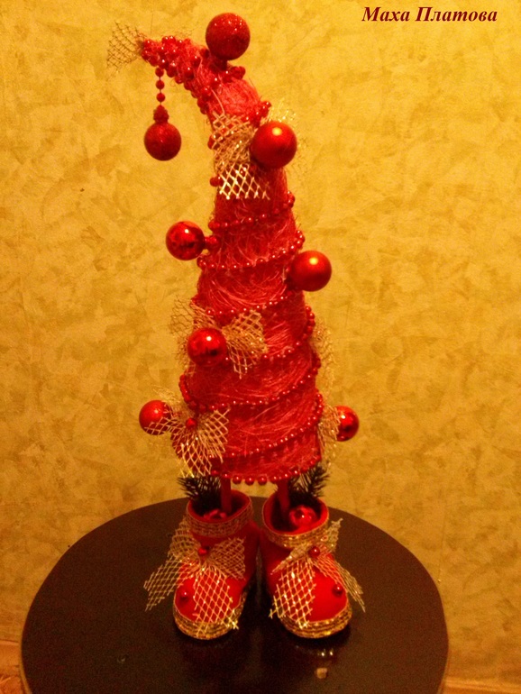 Мой первенец-топотушечка )))