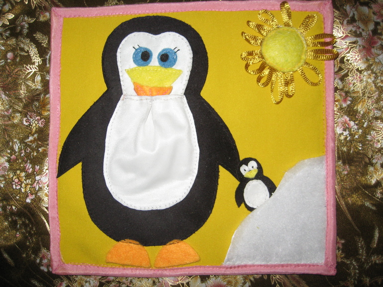 Первая книжка развивашка из фетра