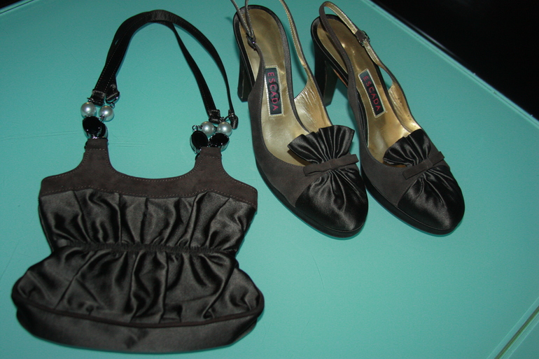 ***Louis VUITTON***BALMAN***CELINE***ESCADA***GINA***VALENTINO***.Оригинал