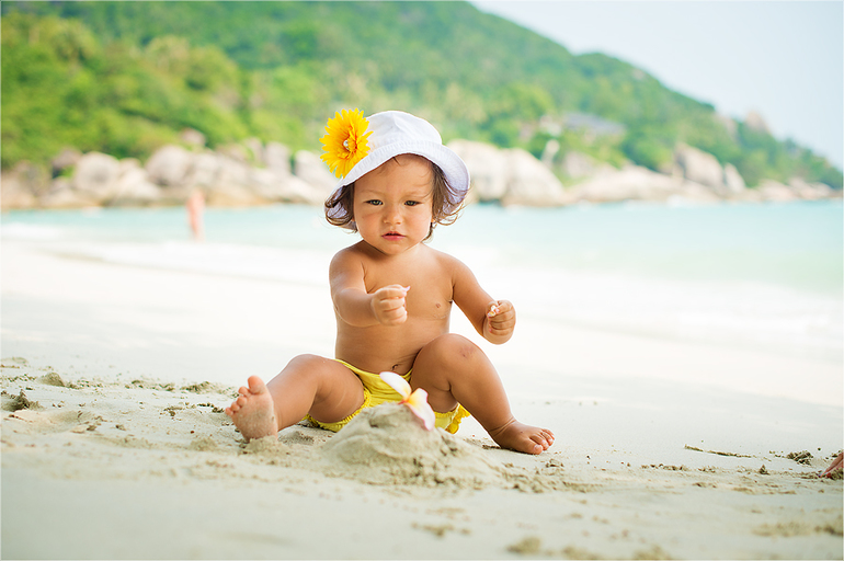 Проголосуйте за Мию, плиз)