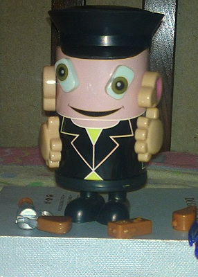 В нашем игрушечном полку прибыло