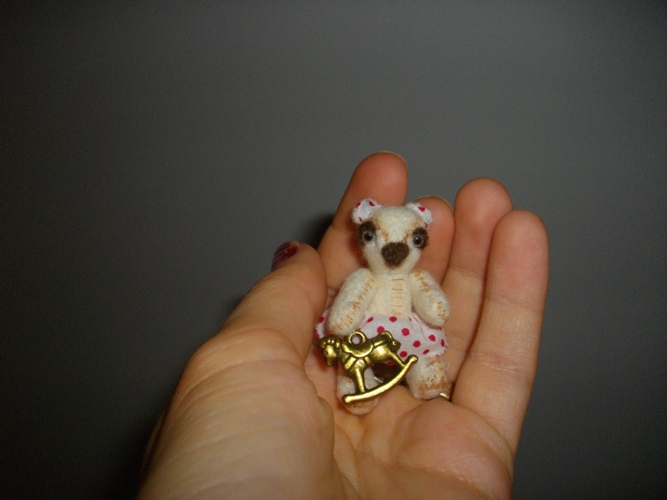 А покажу-ка я вам, девочки...