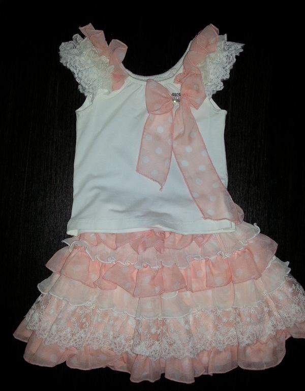 Нарядный комплект фирмы Daga рост 98см 2500 руб.