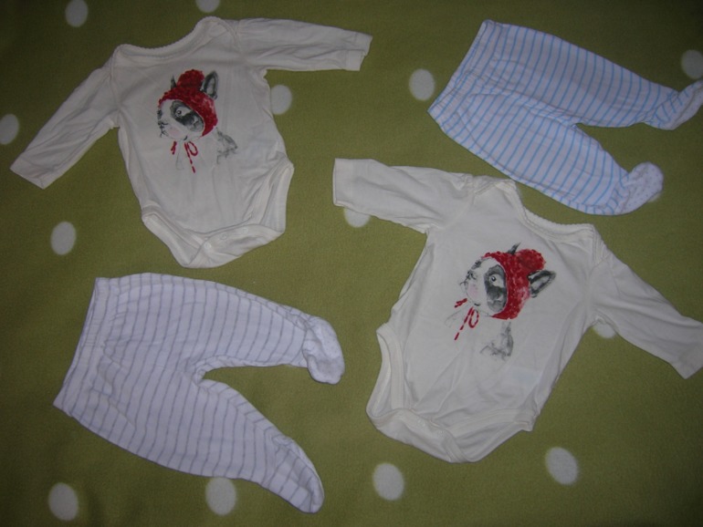 Продаю одежду для мальчиков-близнецов от 0 до 3 месяцев