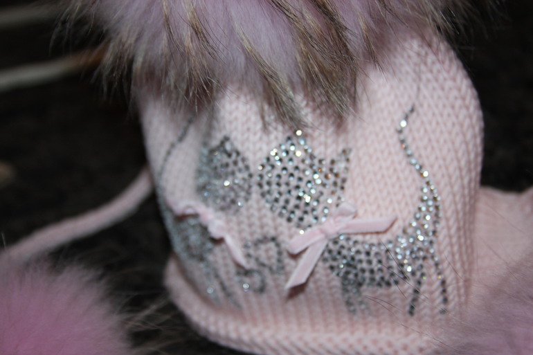 Шапочки для девочек,Лиса,ЕНот,Песец.Итальянск