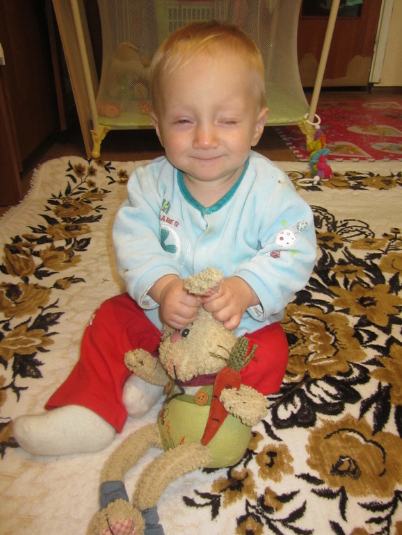 нам 9 месяцев и 1 день))