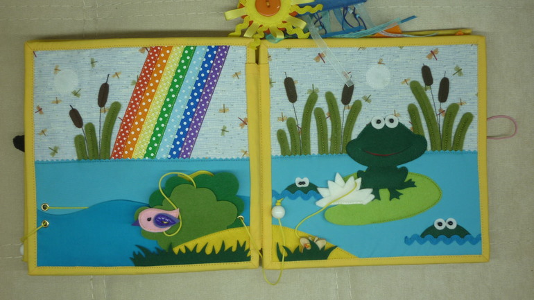 Книжечка с Фреккен Снорк на обложке!