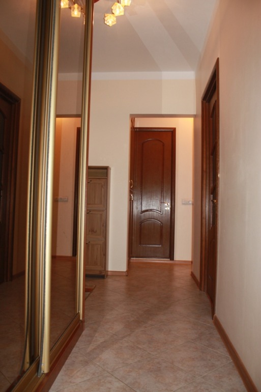 Продаётся 2х комнатная квартира!