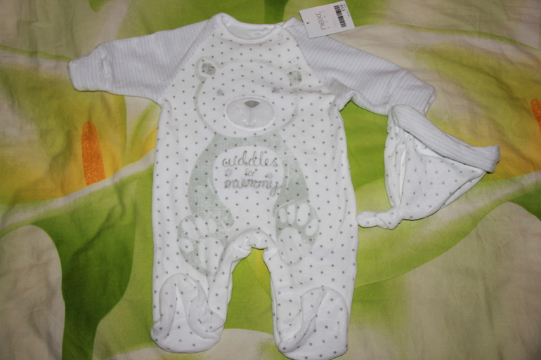 Первая посылочка NEXT для моего малыша))))