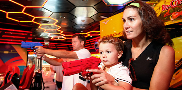 Где отдохнуть с  детьми на школьных каникулах?