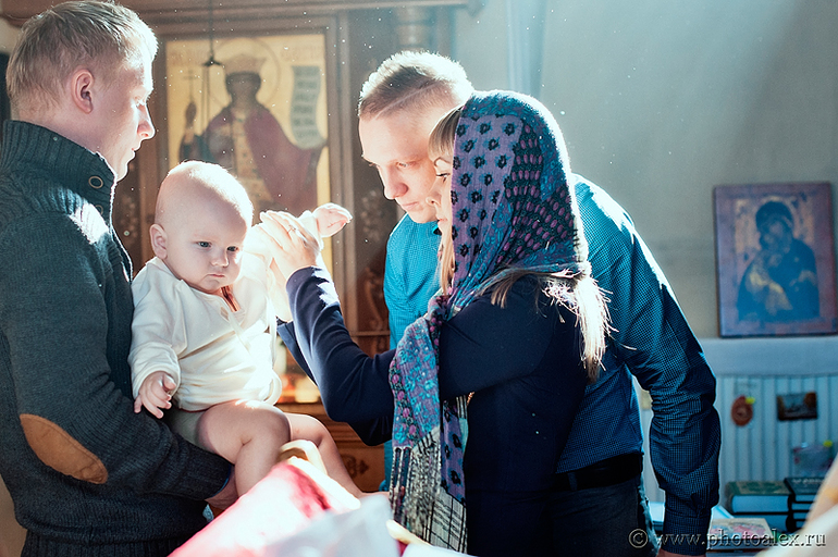 Фотограф на крестины в Москве и Московской области