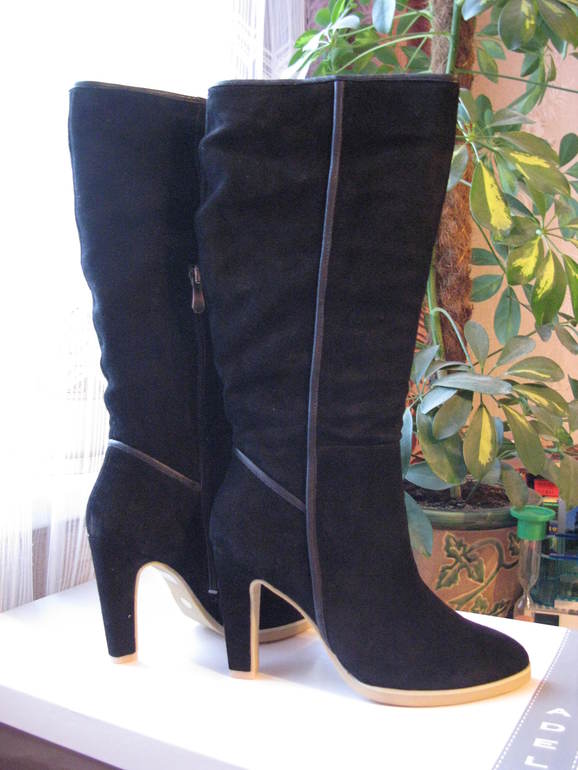 новые Adelfia осень-весна р.40 - 1500р.