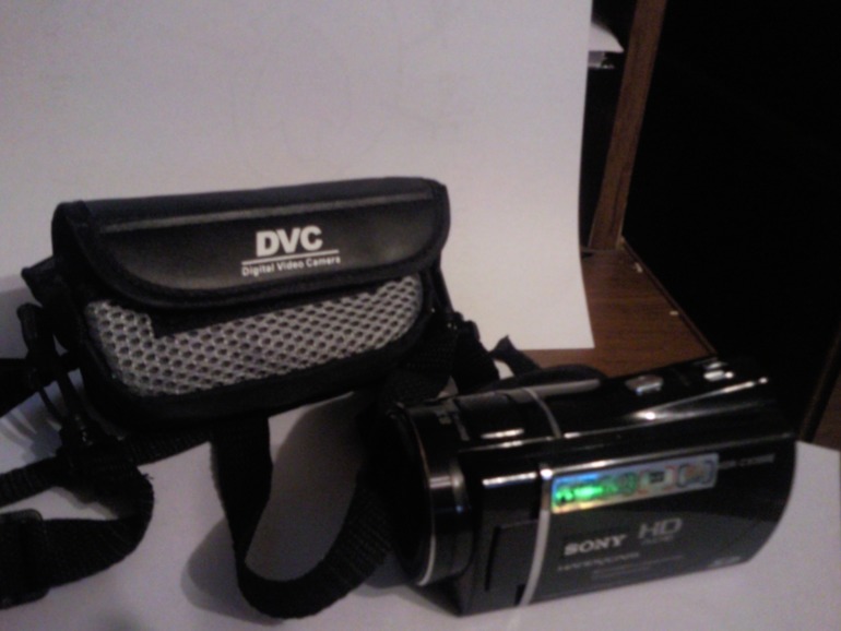 Видеокамера Sony HDR-CX360E