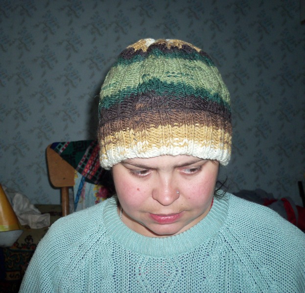 Шапка с косами.