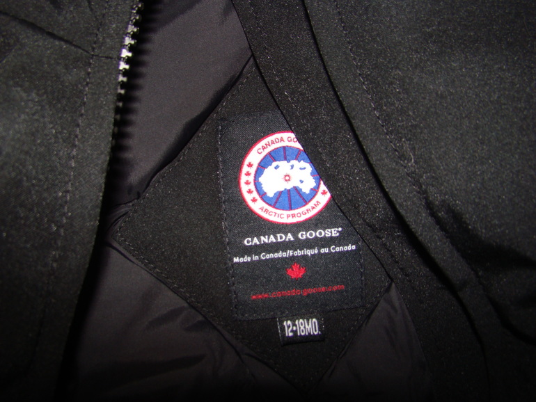 Новый комбинезон Canada Goose оригинал 100%