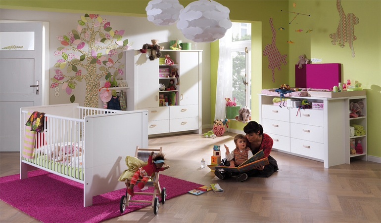 Помогите определиться с комнатой!!!!