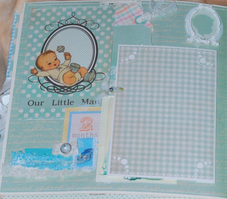 Большой и нежный альбом для мальчика на первый год.