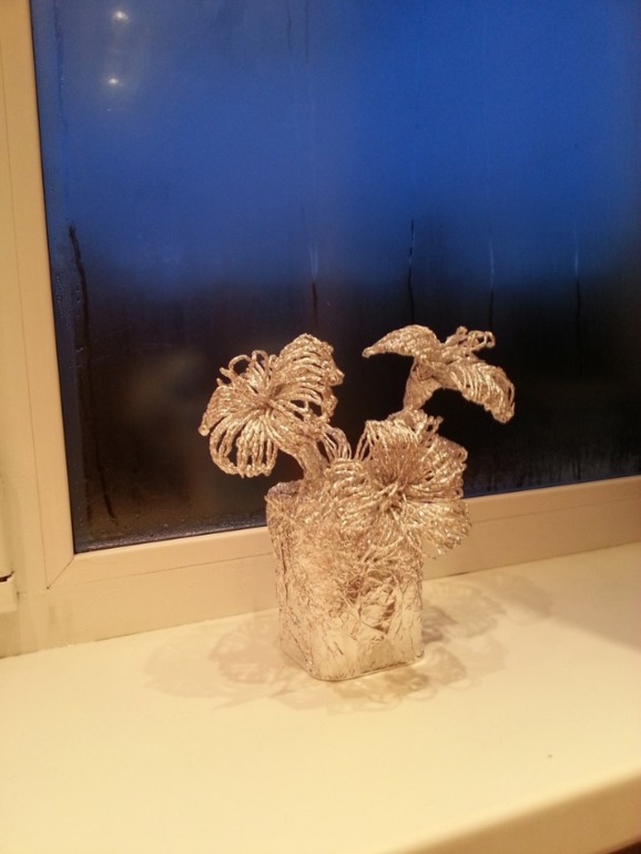 нежная лилия