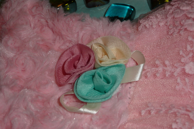 Нежное нарядное платье для вашей принцессы, цена 495 руб! Сразу на ваш адрес! живые фото!