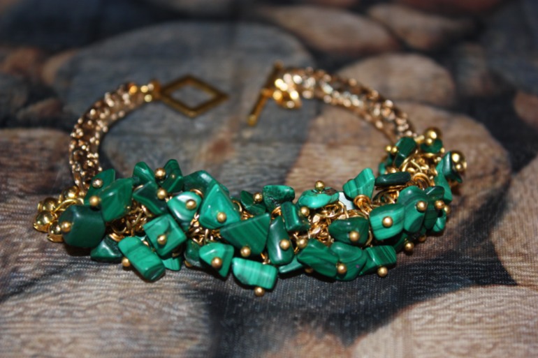 Браслеты из кожи с натуральными камнями. Новая коллекция!!! СКИДКИ!!!!!!