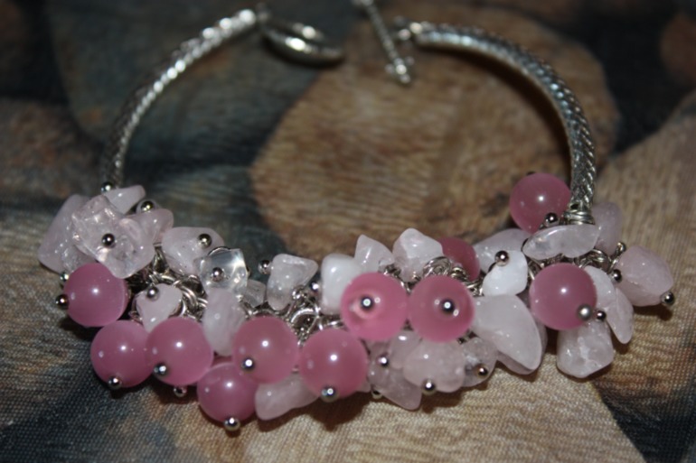 Браслеты из кожи с натуральными камнями. Новая коллекция!!! СКИДКИ!!!!!!