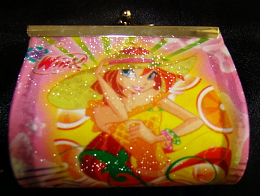 Наборы для творчества, фоторамки winx по 500 р.Часы winx.