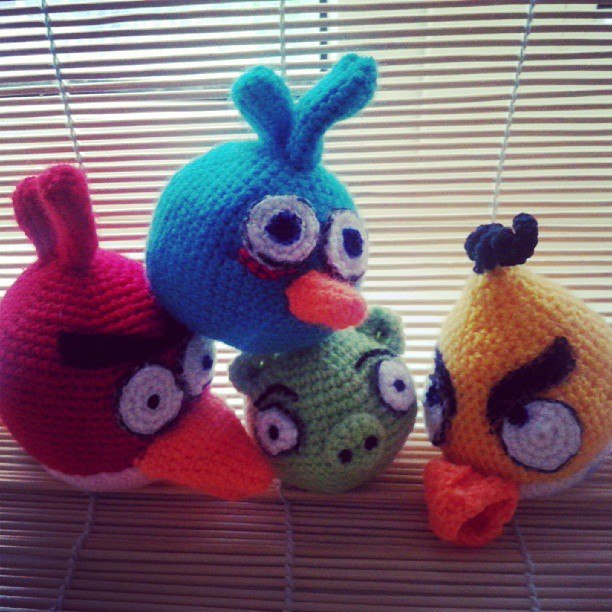 а птичек уже больше