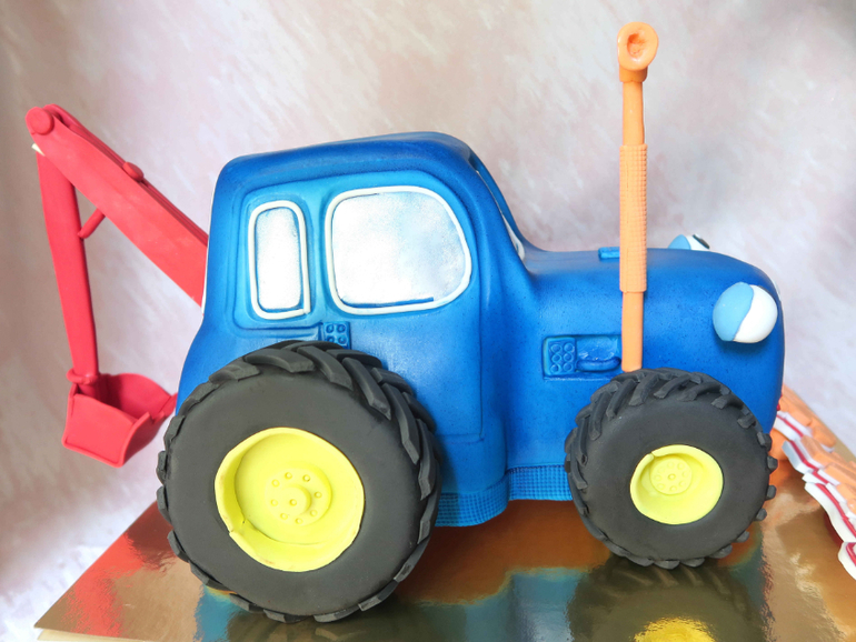 Торт синий трактор на 1. Трактор Гоша трактор Гоша. Торт трактор Гоша. Синий трактор Гоша. Синий трактор трактор Гоша.