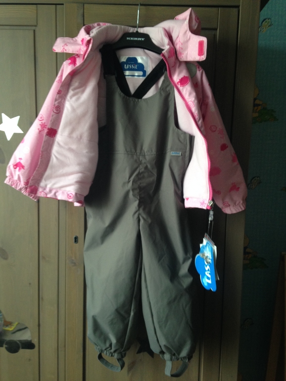 Подарю костюм новый lassie by reima