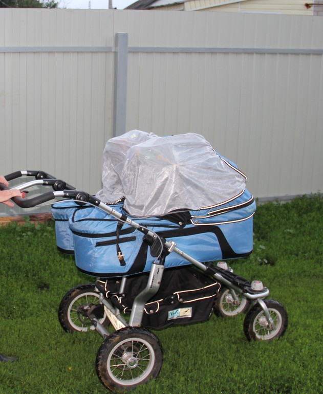 Продам коляску для двойни TFK Twiner Twist DUO 15000 руб.