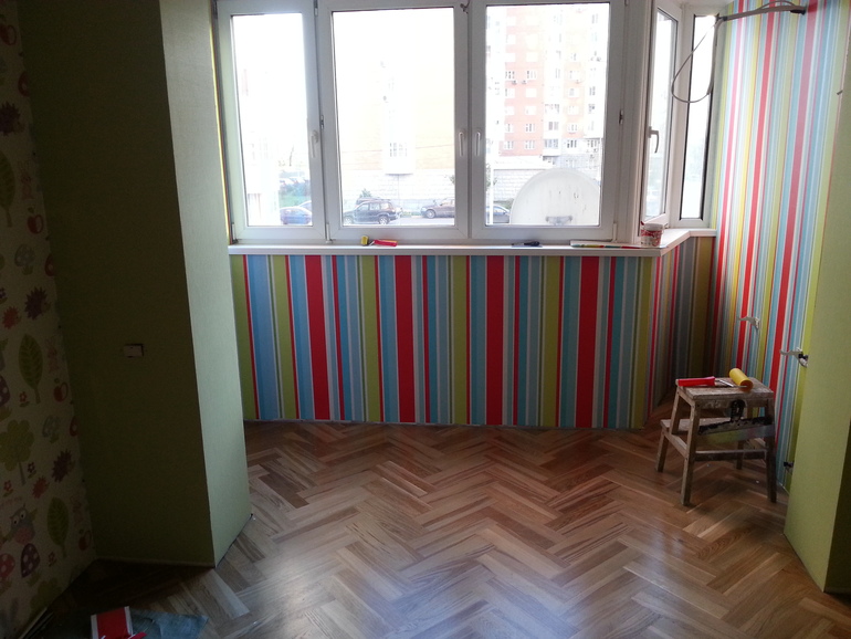 Ура, поклеили первую комнату))))))) Детская !!!!!