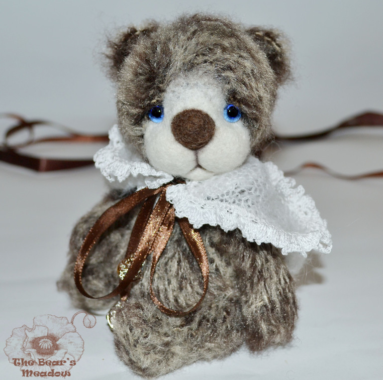 мишка Корица