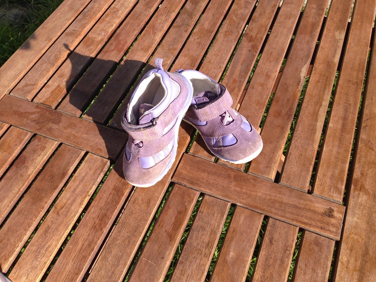 Обувь НОВАЯ И БУ 19, 20, 24, 25размеры ОЧЕНЬ ДЕШЕВО - ОЧЕНЬ СРОЧНО!!!