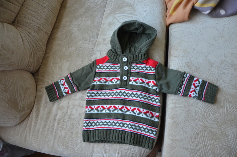 Джинсы, брюки для мальчика в хорошем состоянии