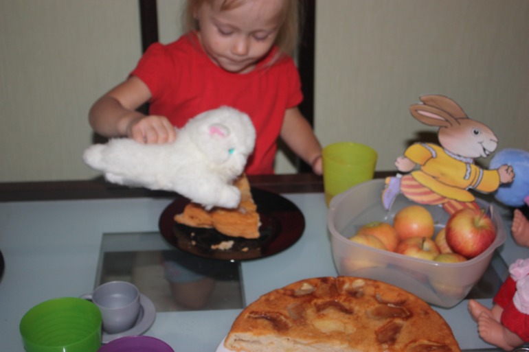 ФМ - Готовим вместе с детьми (шарлотку).