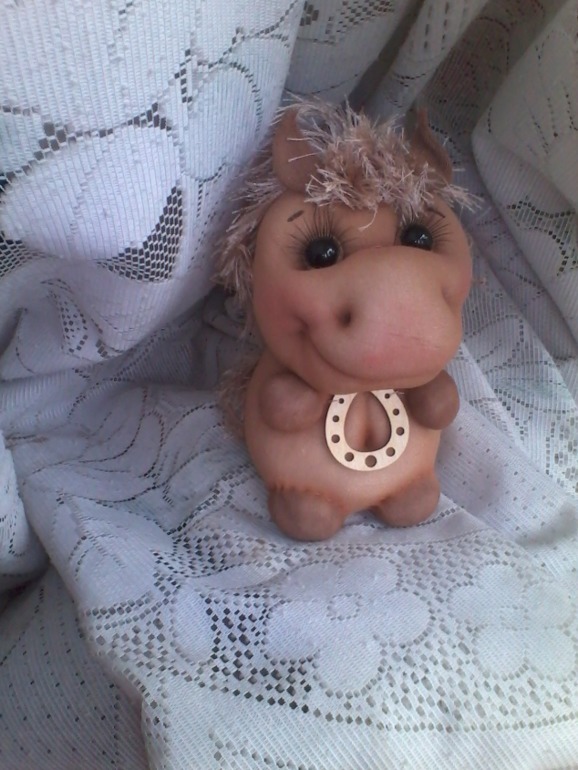 Поколдовала с капроном)))