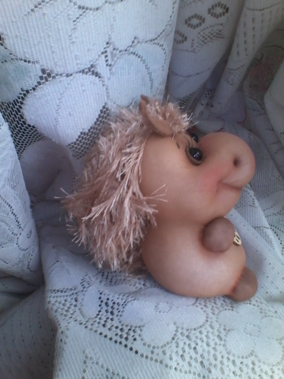 Поколдовала с капроном)))