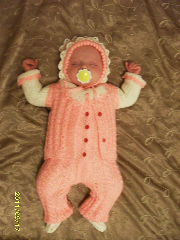 Свяжу на заказ для Ваших крошек)))