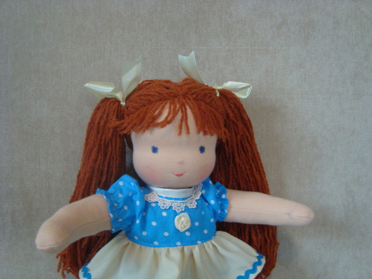 Первая куколка на новом месте