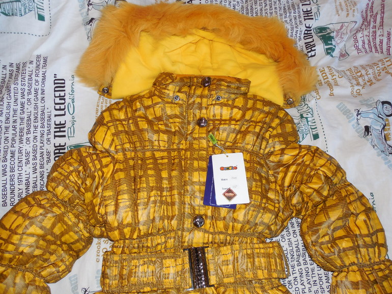 ПРИСТРОЙ! Куртка д/девочки на синтепоне р.152(+6)